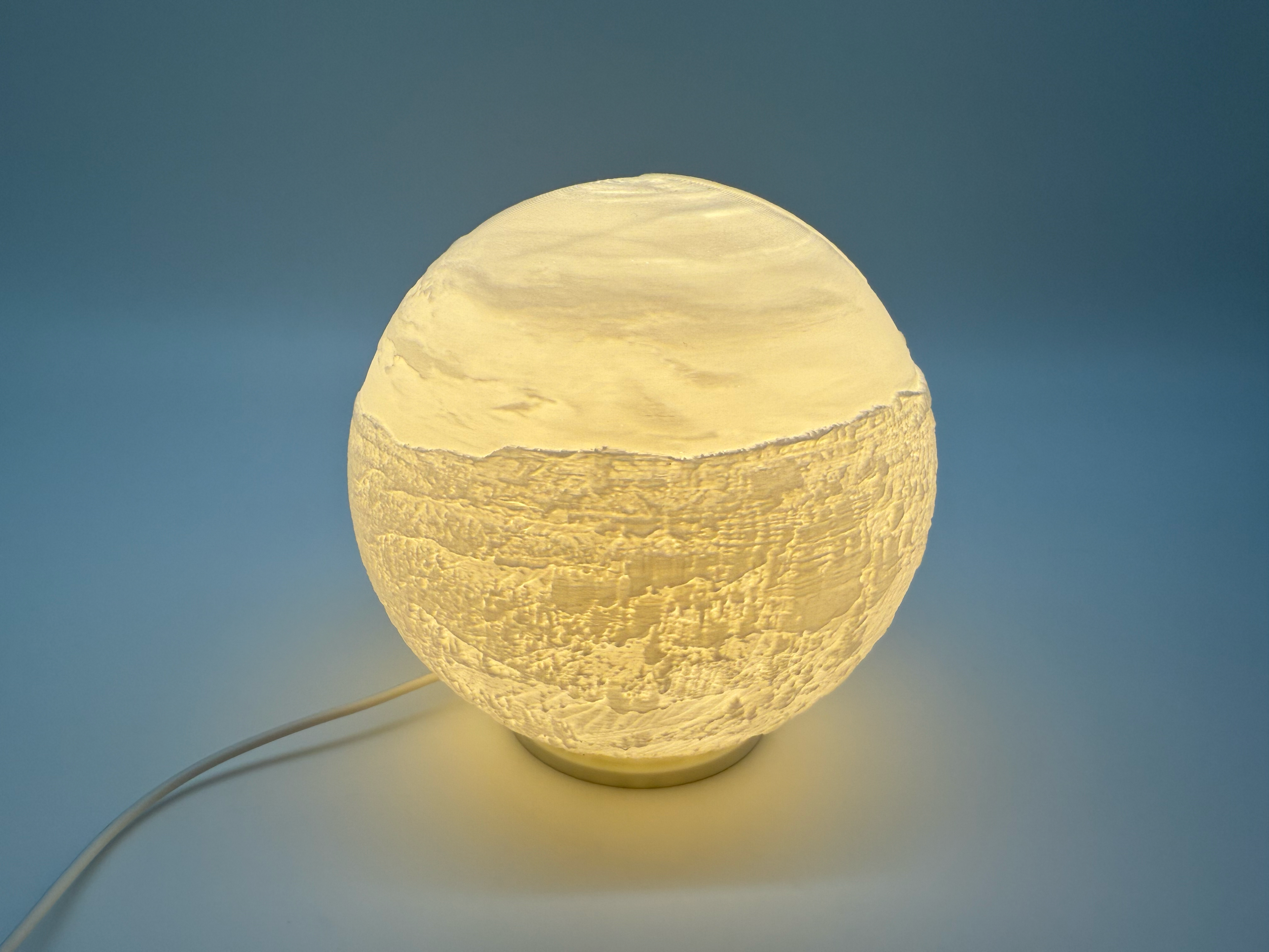 Bryce Canyon Ball Lamp LED White - Premium Quality