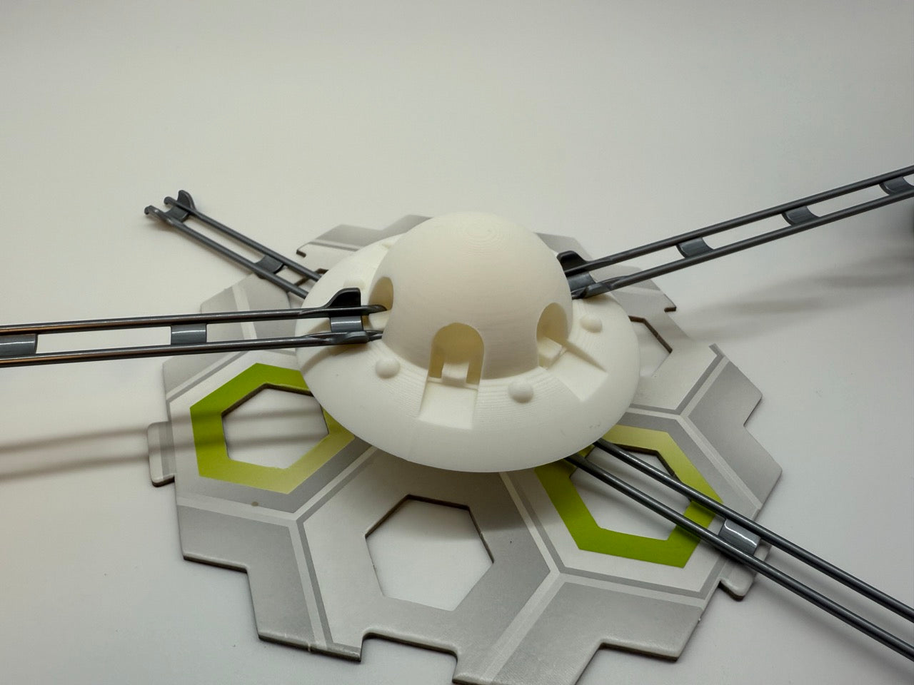 GraviTrax Pro UFO – Intergalaktische Murmelbahn-Erweiterung – Premium-Qualität