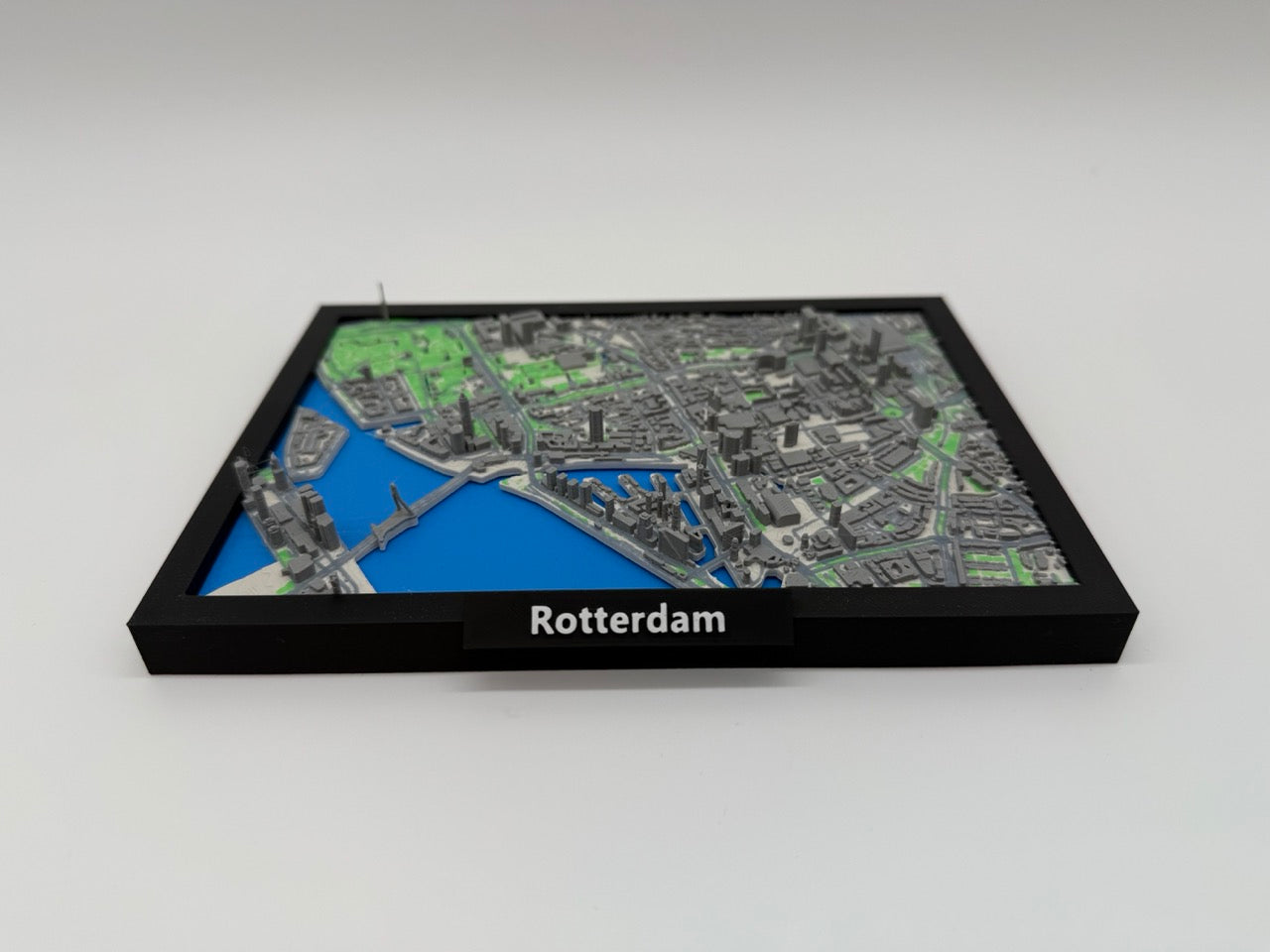 Detaillierter 3D-Stadtplan von Rotterdam – Einzigartige Miniatur der Stadt – Vollfarbig – Premium-Qualität