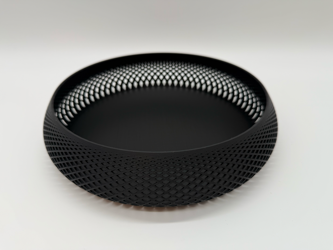 Design Schaal met Geometrisch Raster – Modern en Functioneel