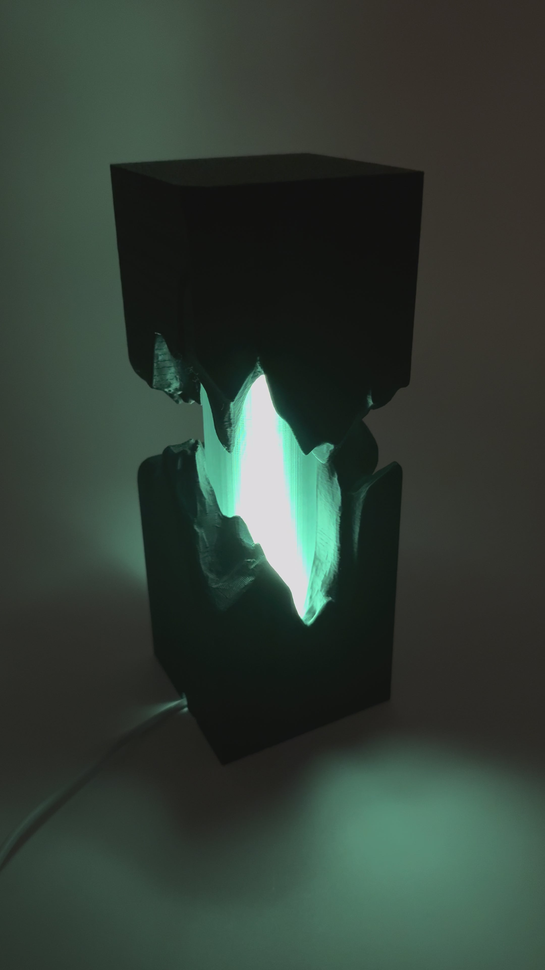 Designer Table Lamp 'Split' with Split Black Design and Color Change – Mood Lamp with Remote Control